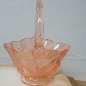 Vintage LE Smith Pink  GLASS BASKET 7"